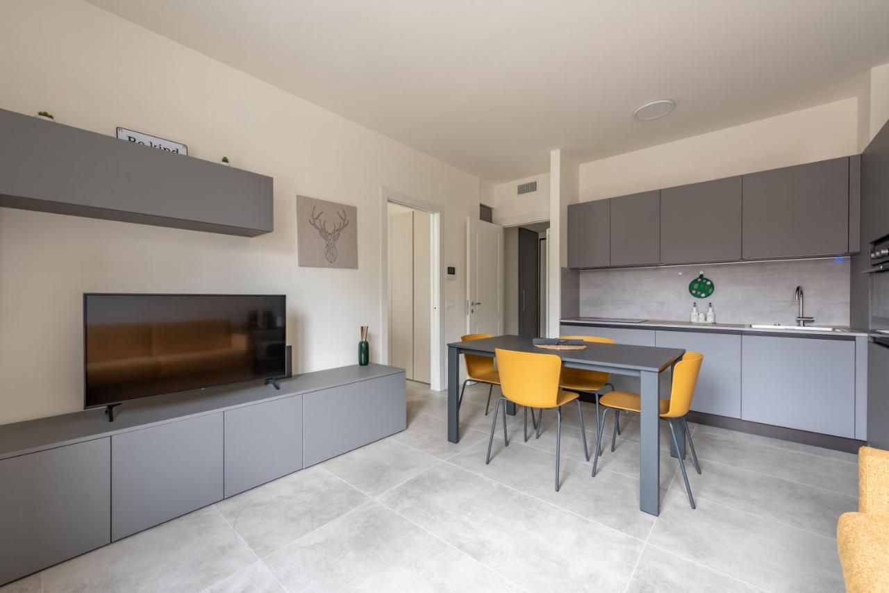 We Home - Santa Sofia House, Duomo Milano Exterior foto